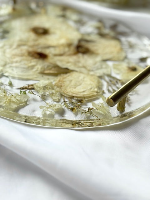 Floral Preservation Tray With Handles